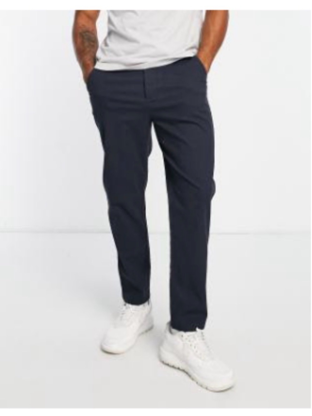Classic Tapered Chino in Navy